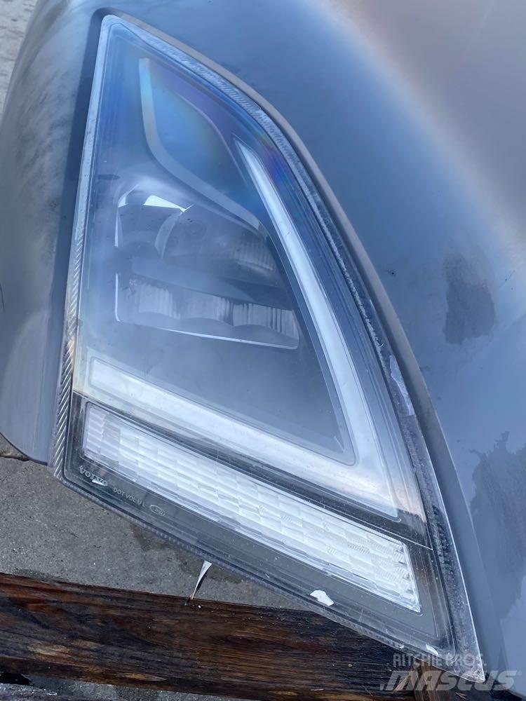 Volvo VNR 駕駛室與內部