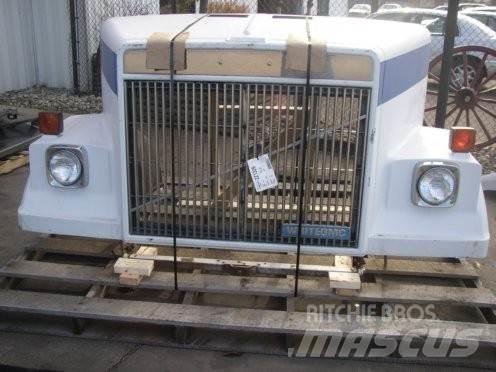 Volvo WC 駕駛室與內部