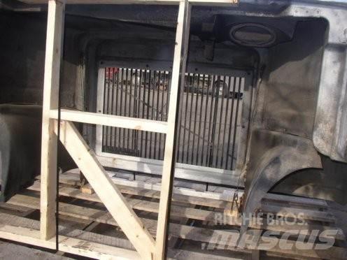 Volvo WC 駕駛室與內部