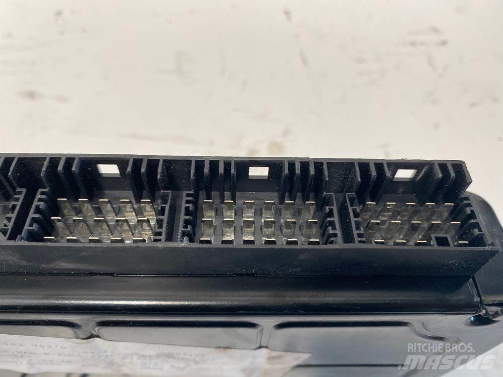 Wabco  電子設備