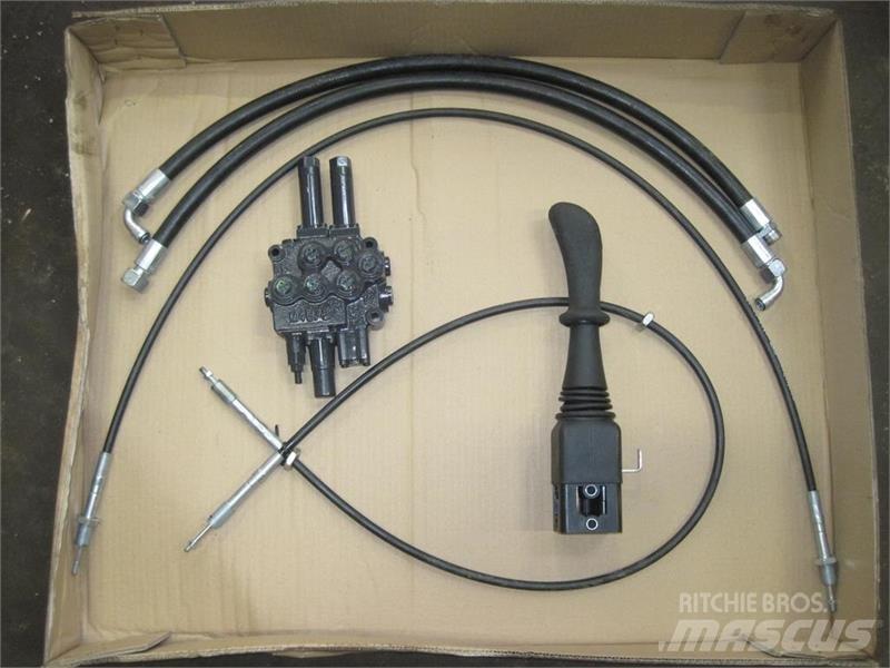  - - -  J stik 前端裝載機和挖掘機