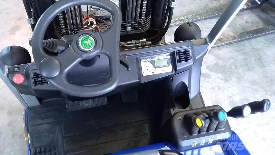 Cesab B 318 電動堆高機