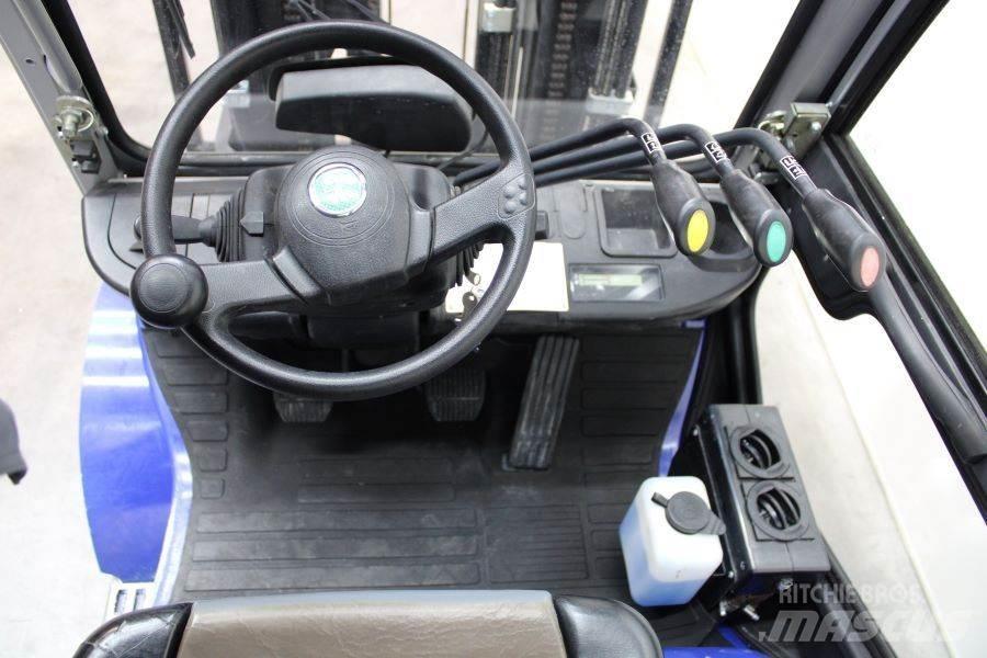 Cesab M 325 D 柴油卡車