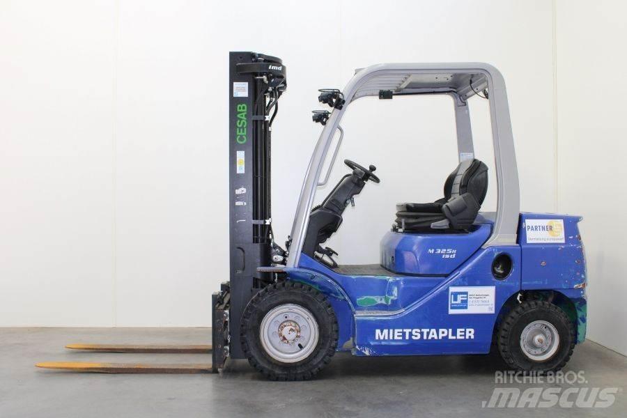 Cesab M 325 D 柴油卡車