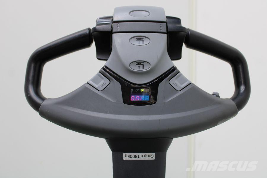 Cesab P 216 低架升降機