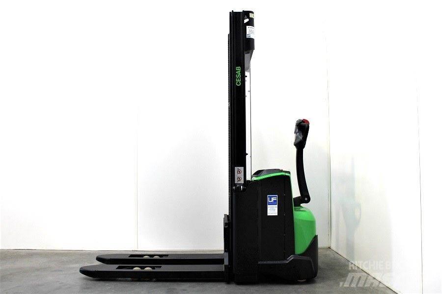 Cesab S 212 / 330 行走控制式堆積機