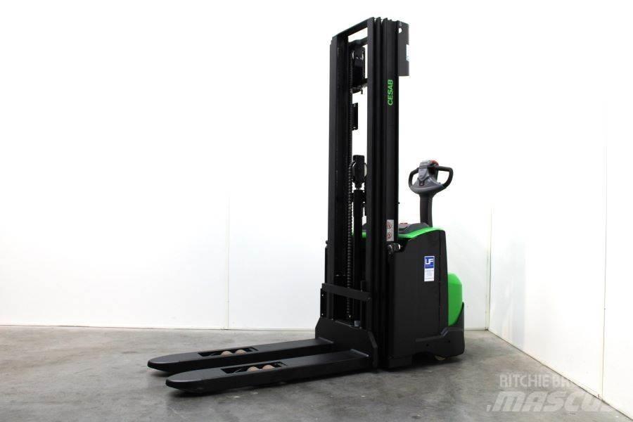Cesab S 214 / 445 行走控制式堆積機