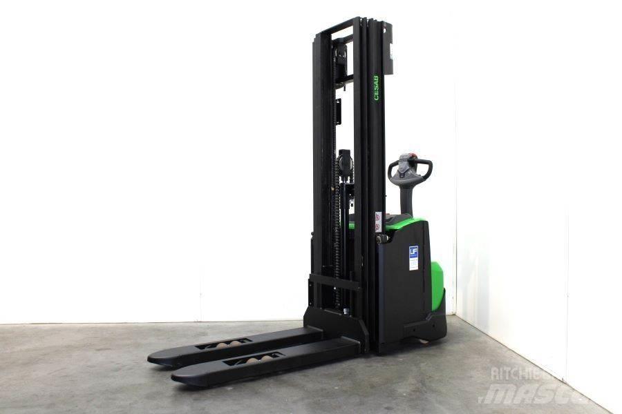 Cesab S 214 / 445 行走控制式堆積機
