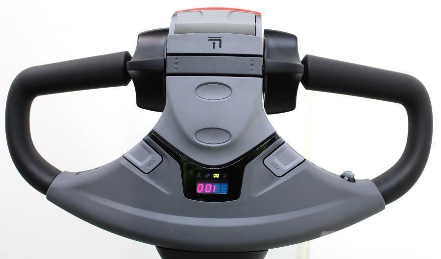 Cesab S 214 L / 325 行走控制式堆積機