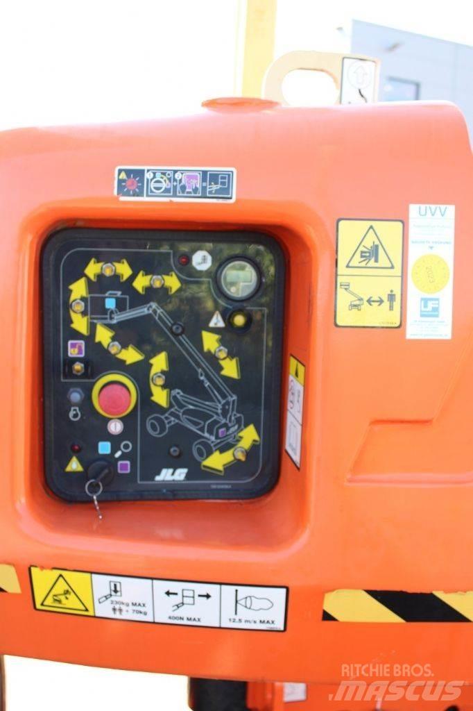 JLG M 600 JP 曲臂高空作業車