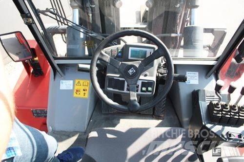 Kalmar DCE 160-12 柴油卡車