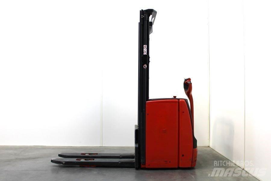 Linde L14 行走控制式堆積機