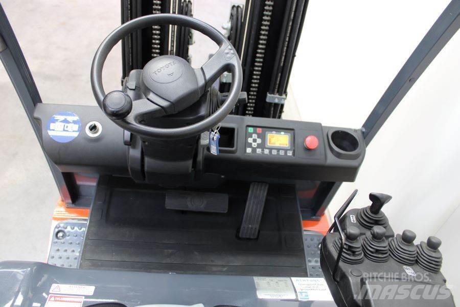Toyota 8FBMT35 電動堆高機