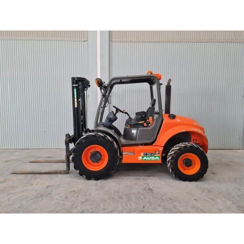 Ausa C250H 越野車