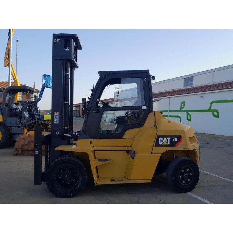 CAT DP70N1 越野車