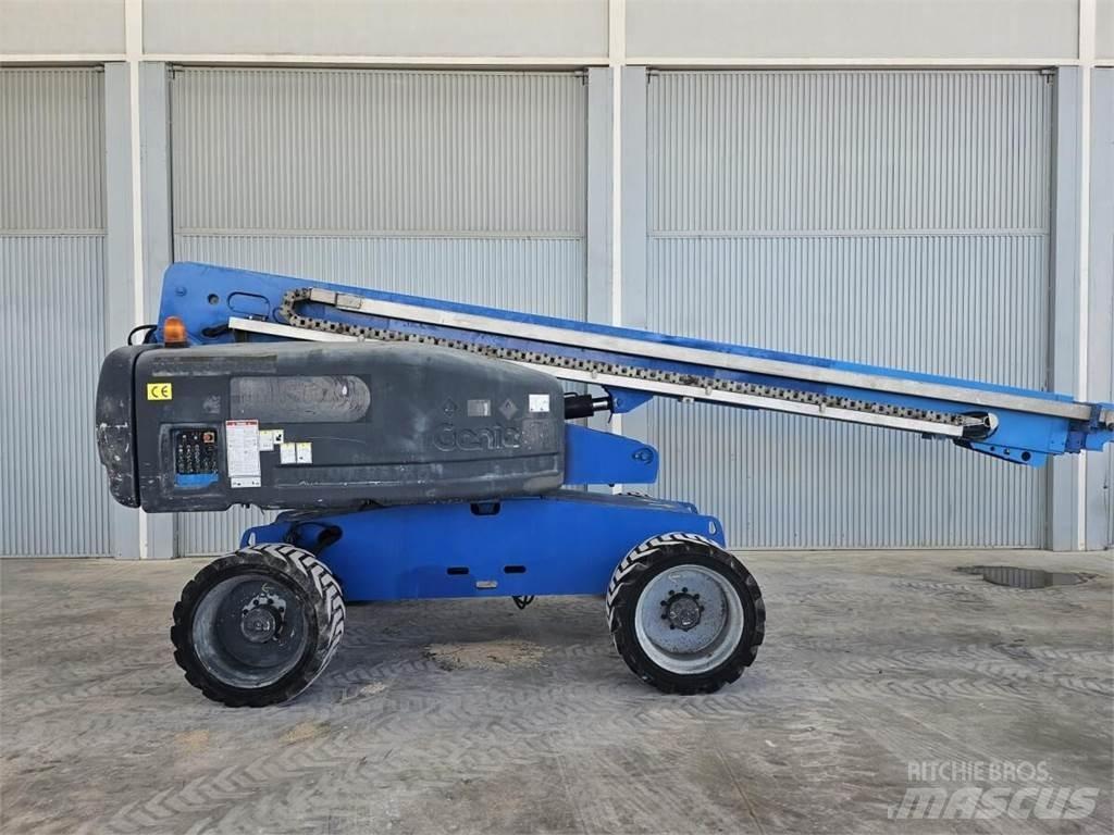 Genie S-65 伸縮臂高空作業車