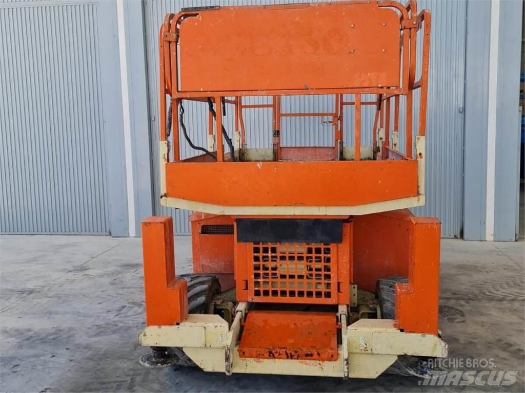 JLG 260 MRT 剪式升降機