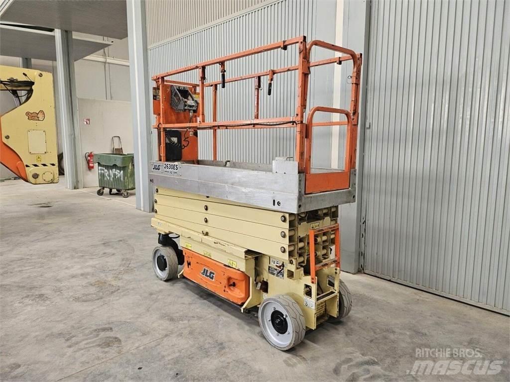 JLG 2630 ES 剪式升降機