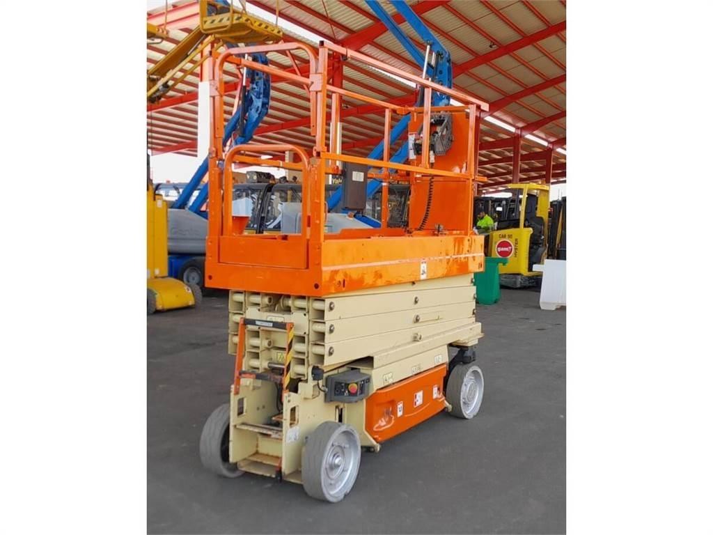 JLG 2632ES 剪式升降機