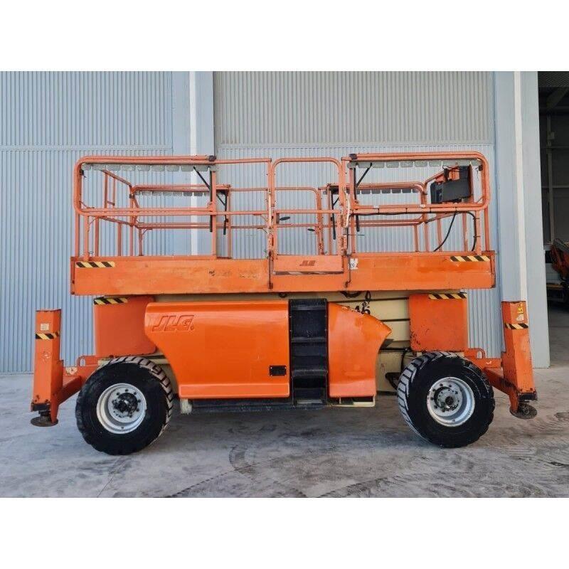 JLG 3394 RT 剪式升降機