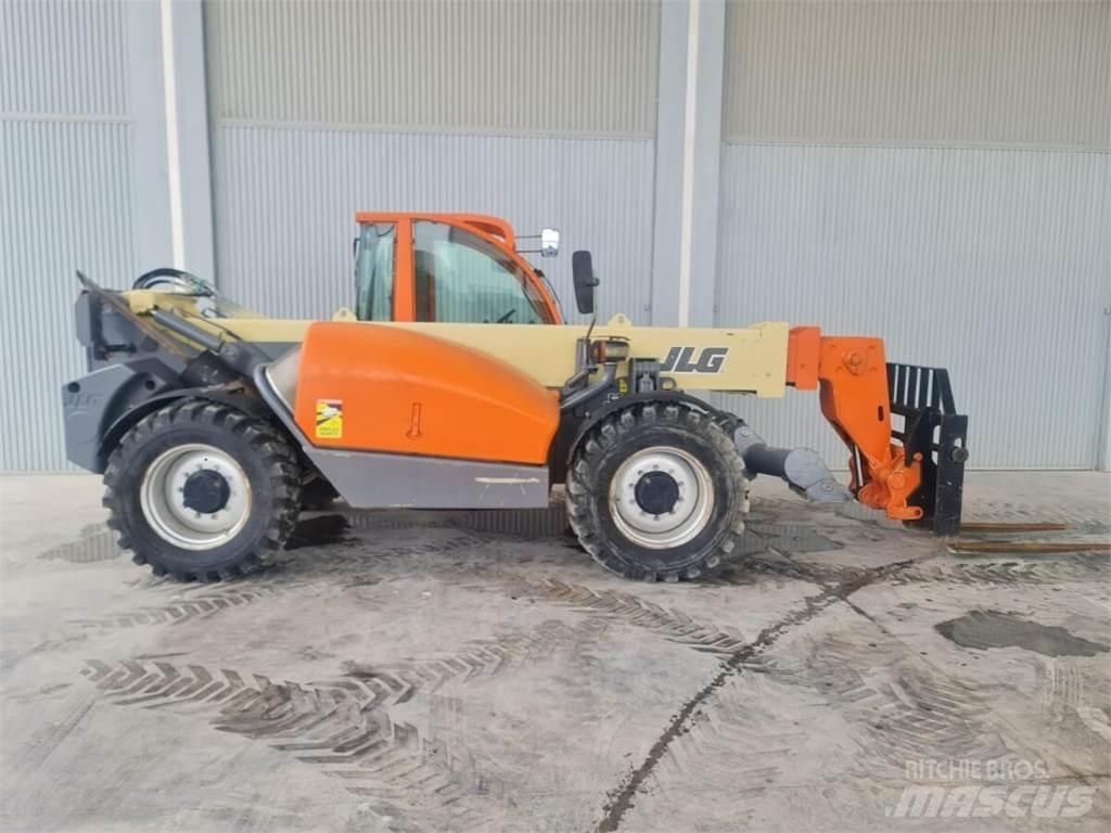 JLG 4013 伸縮臂操作車