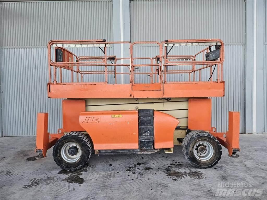 JLG 4394RT 剪式升降機