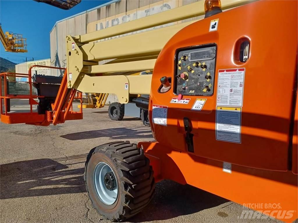 JLG 450AJ 曲臂高空作業車