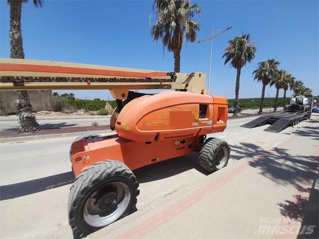 JLG 860SJ 伸縮臂高空作業車