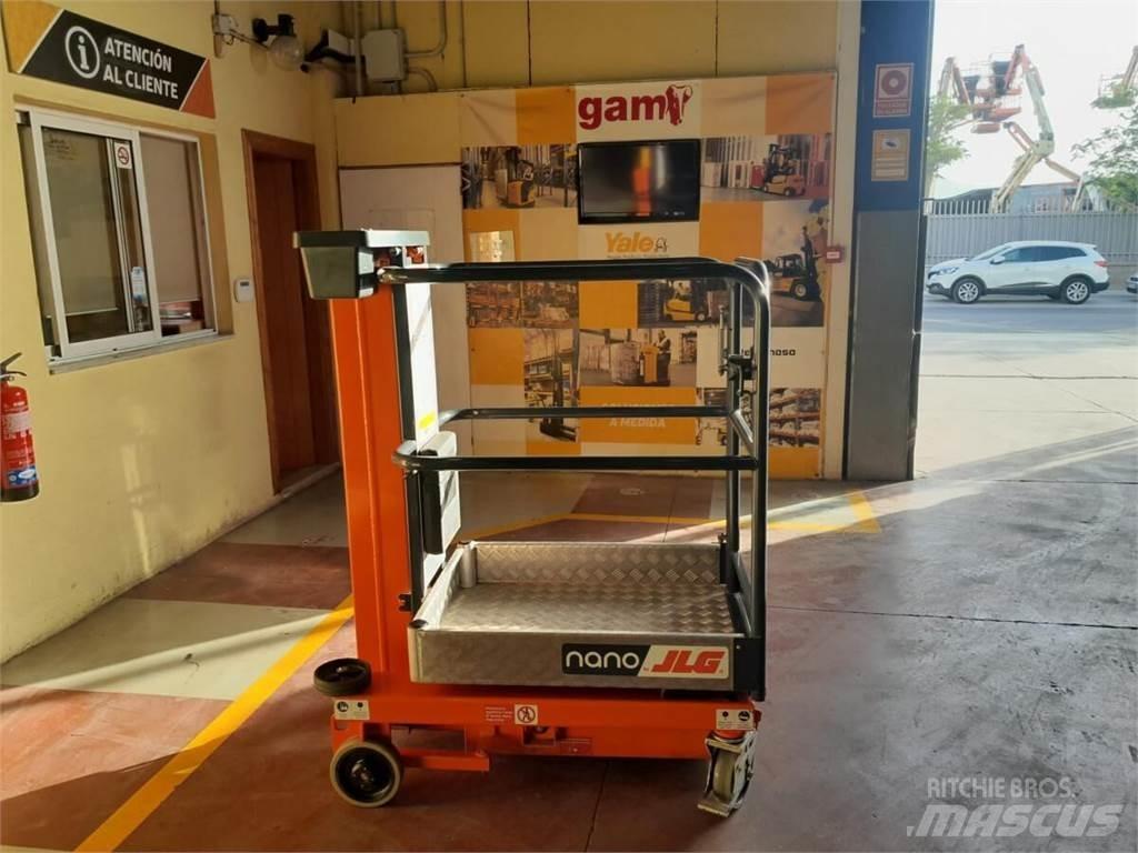 JLG NANO 垂直升降工作台