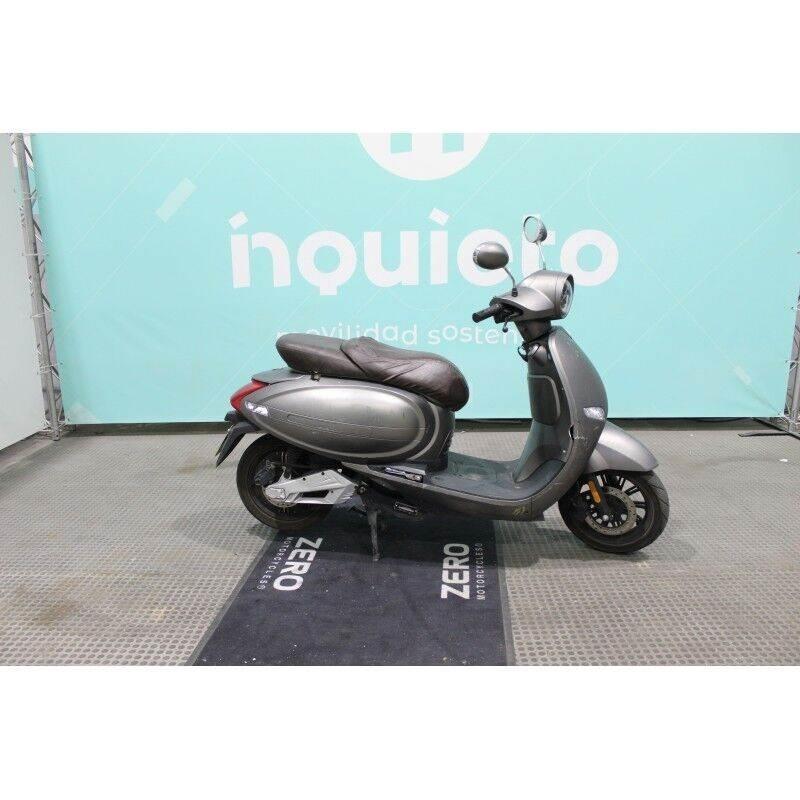  Urban D4 全地形車