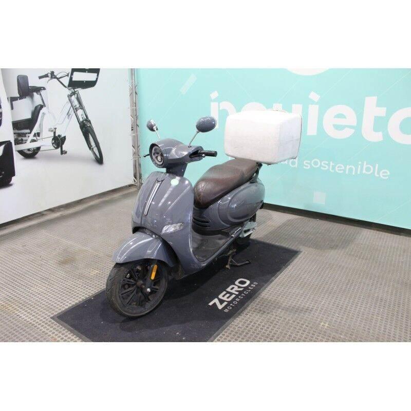 Urban D4 全地形車