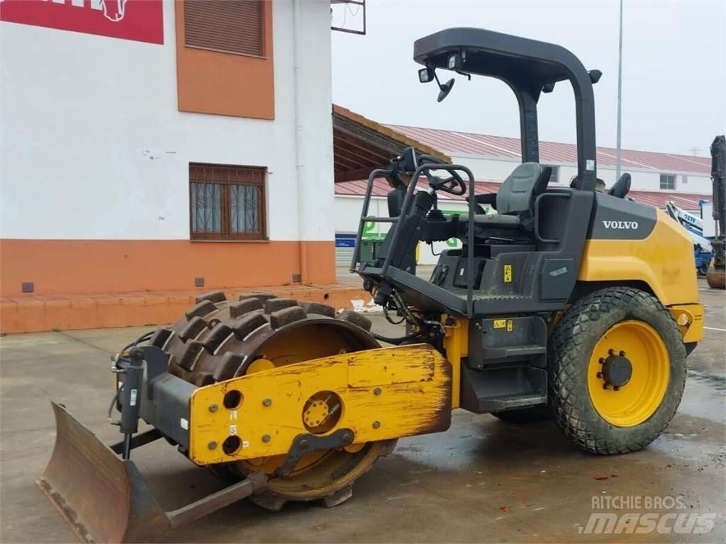 Volvo SD45B 土壤壓實機