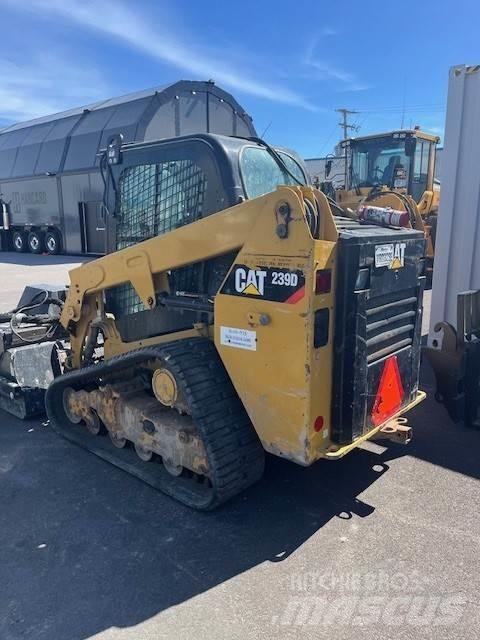 CAT 239D 曳引機組件