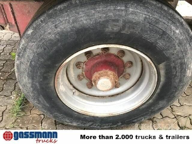 Kässbohrer V 12L 篷布拖車