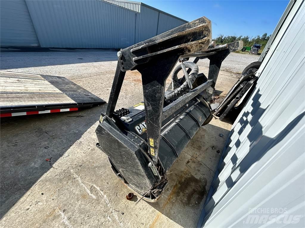 CAT 299D3 滑移轉向裝載機