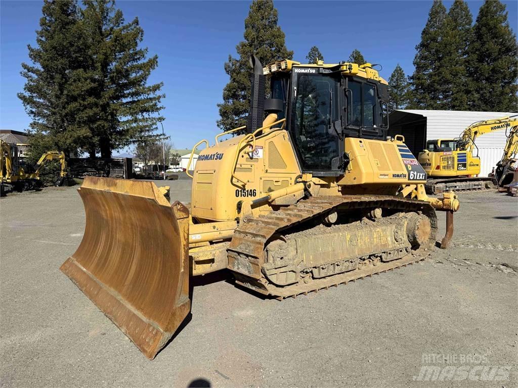 Komatsu D61EXi-24 履帶推土機