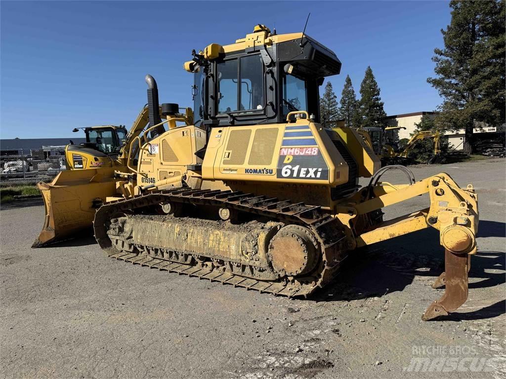 Komatsu D61EXi-24 履帶推土機