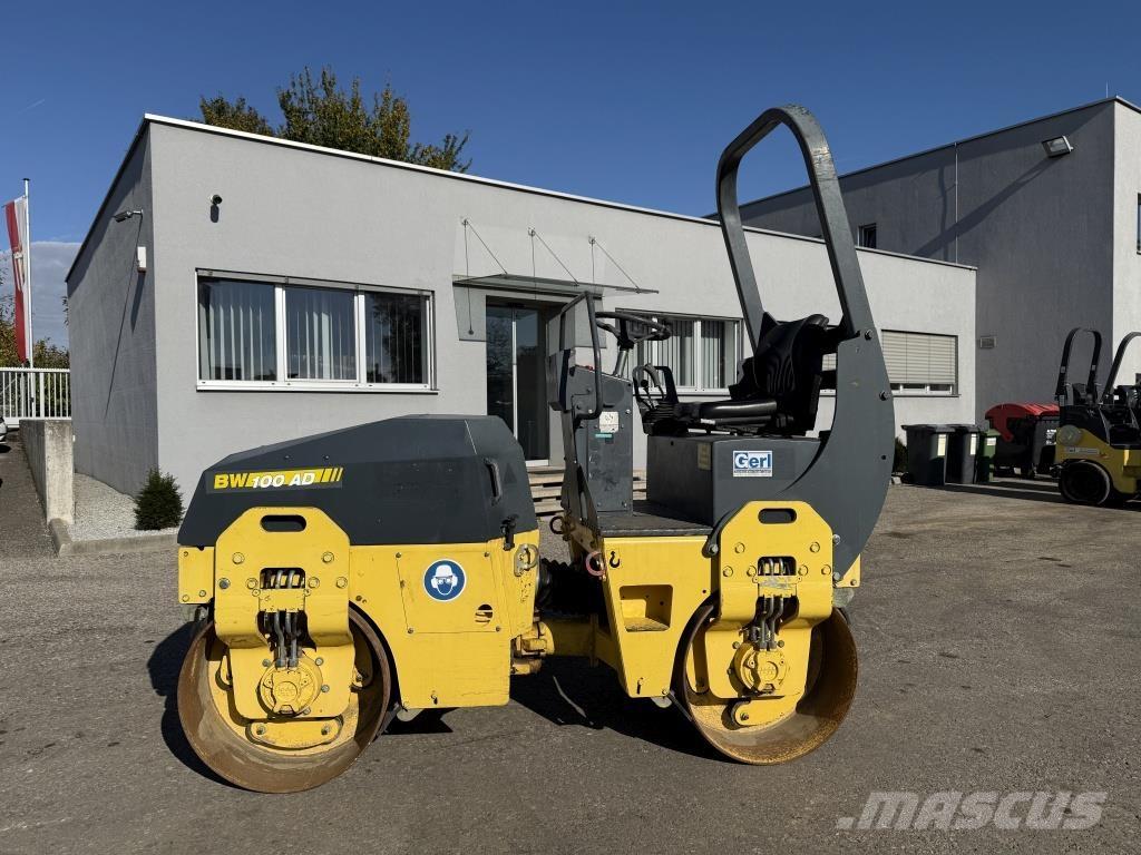 Bomag BW 100 AD-3 雙輪滾壓機