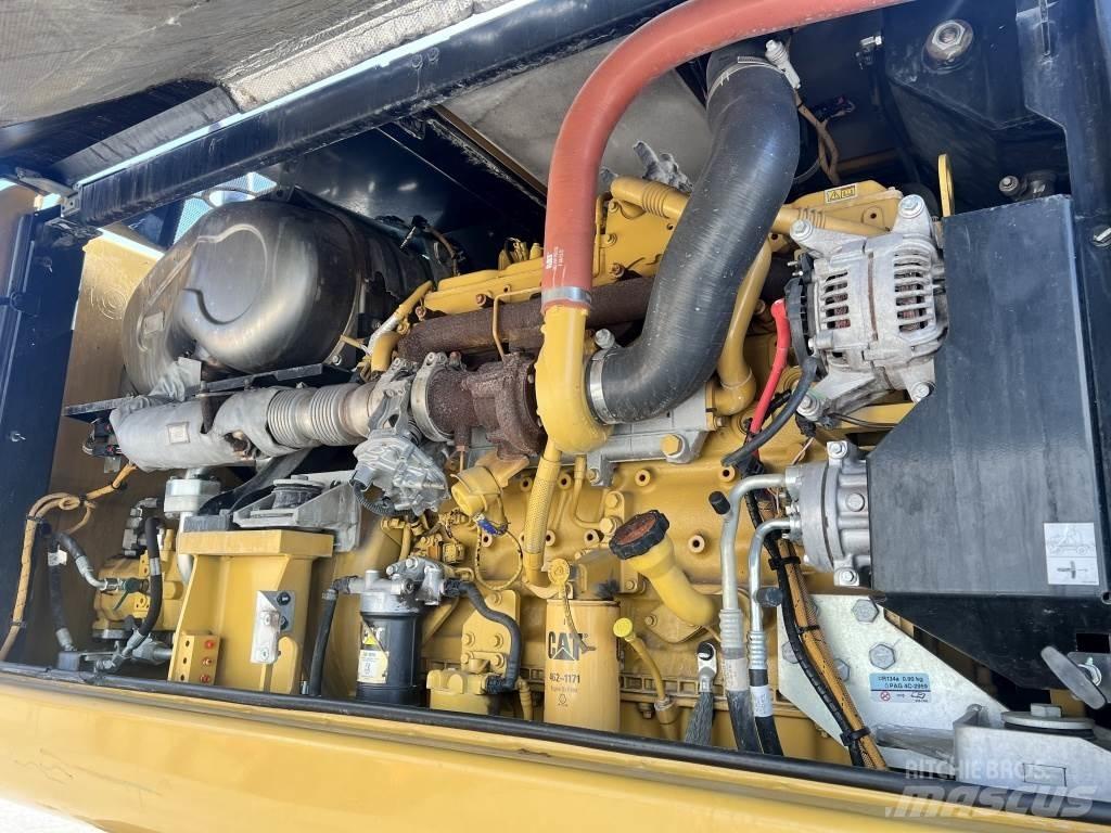 CAT M 320 F 旋轉式挖土機/掘鑿機/挖掘機