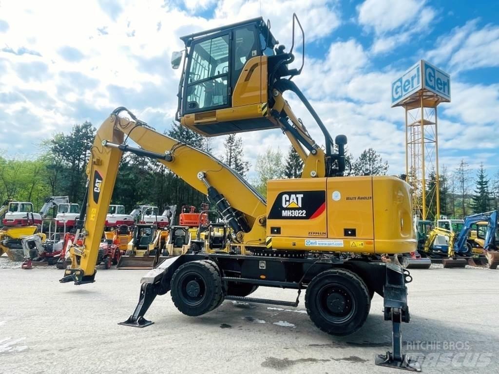 CAT MH3022 廢棄物/工業用操作車