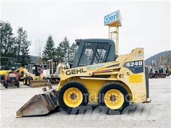 Gehl SL4240 滑移轉向裝載機