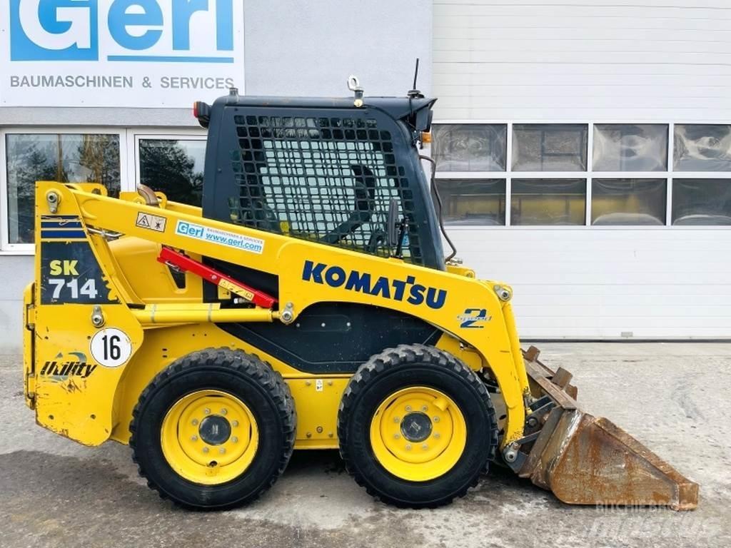 Komatsu SK714-5 滑移轉向裝載機