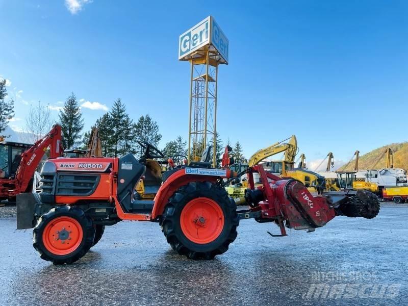 Kubota B1610D 反鏟裝載機