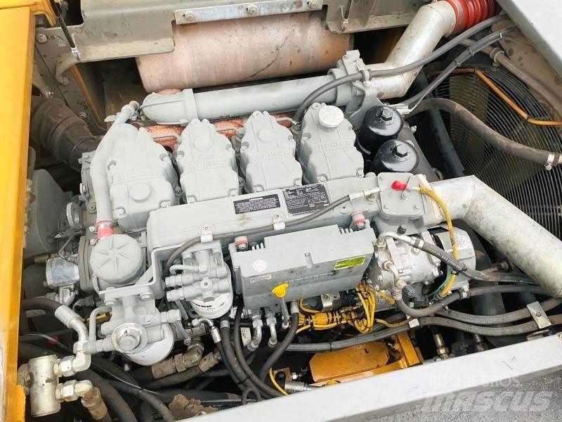 Liebherr A934C 廢棄物/工業用操作車