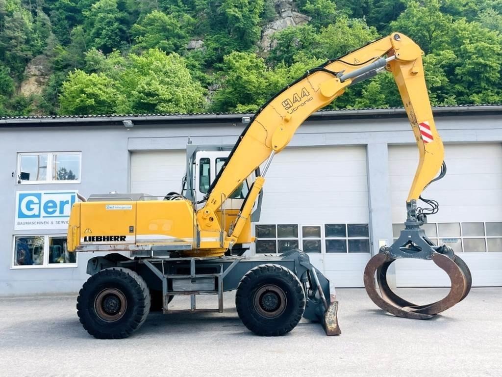 Liebherr A944B HD 廢棄物/工業用操作車