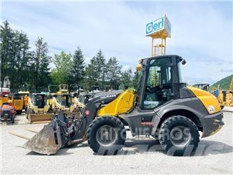 Mecalac AS900 輪胎式裝載機