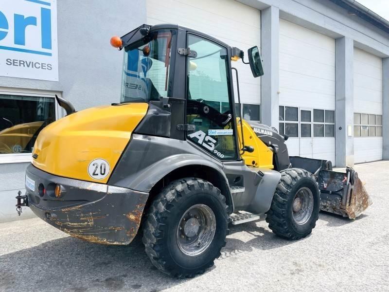 Mecalac AS900 輪胎式裝載機