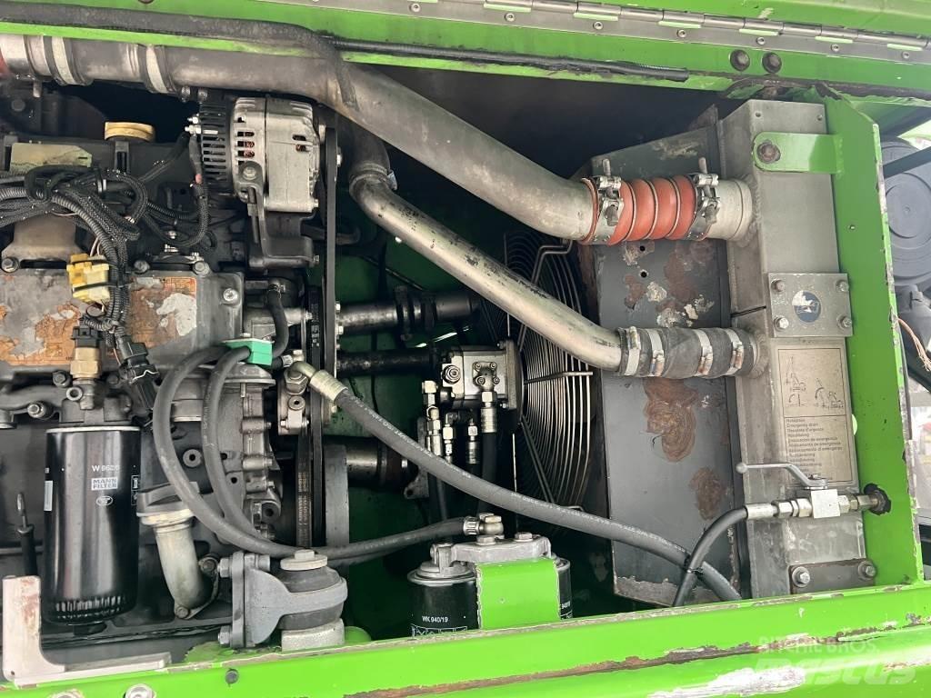 Sennebogen 821 M 廢棄物/工業用操作車