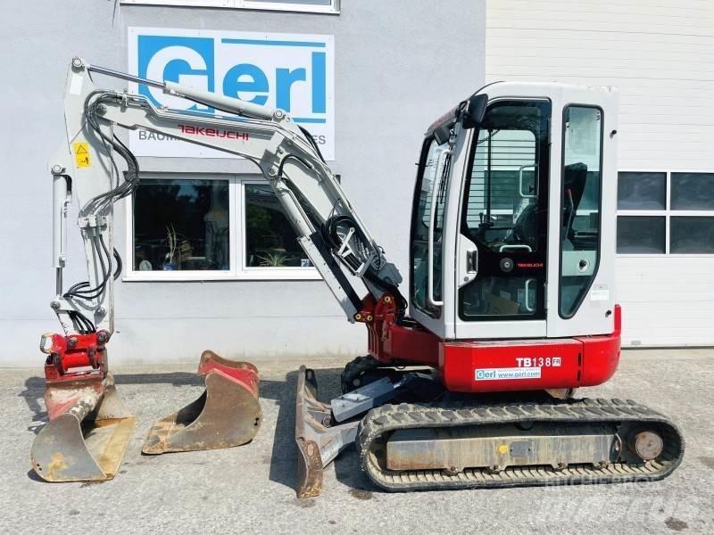 Takeuchi TB138FR 小型挖土機/掘鑿機<7t(小型挖掘機)