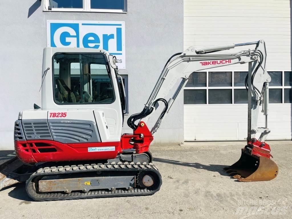Takeuchi TB235 小型挖土機/掘鑿機<7t(小型挖掘機)
